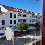 Banus Walk *